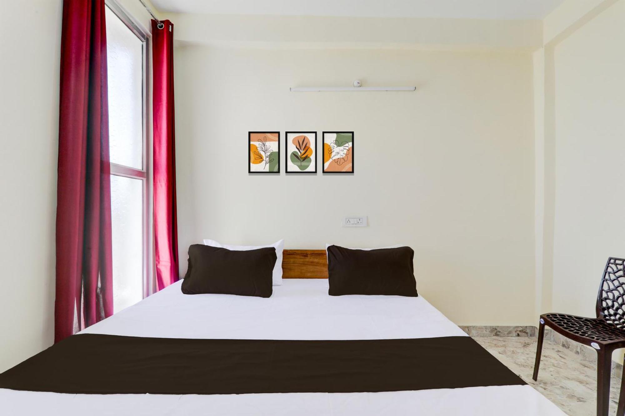 Hotel O Rn Chinhat Bagian luar foto