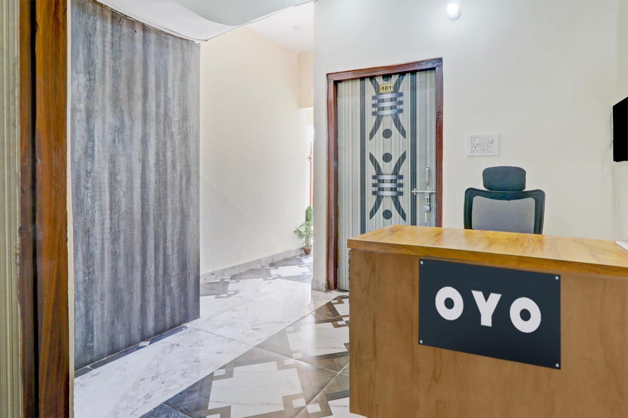 Hotel O Rn Chinhat Bagian luar foto
