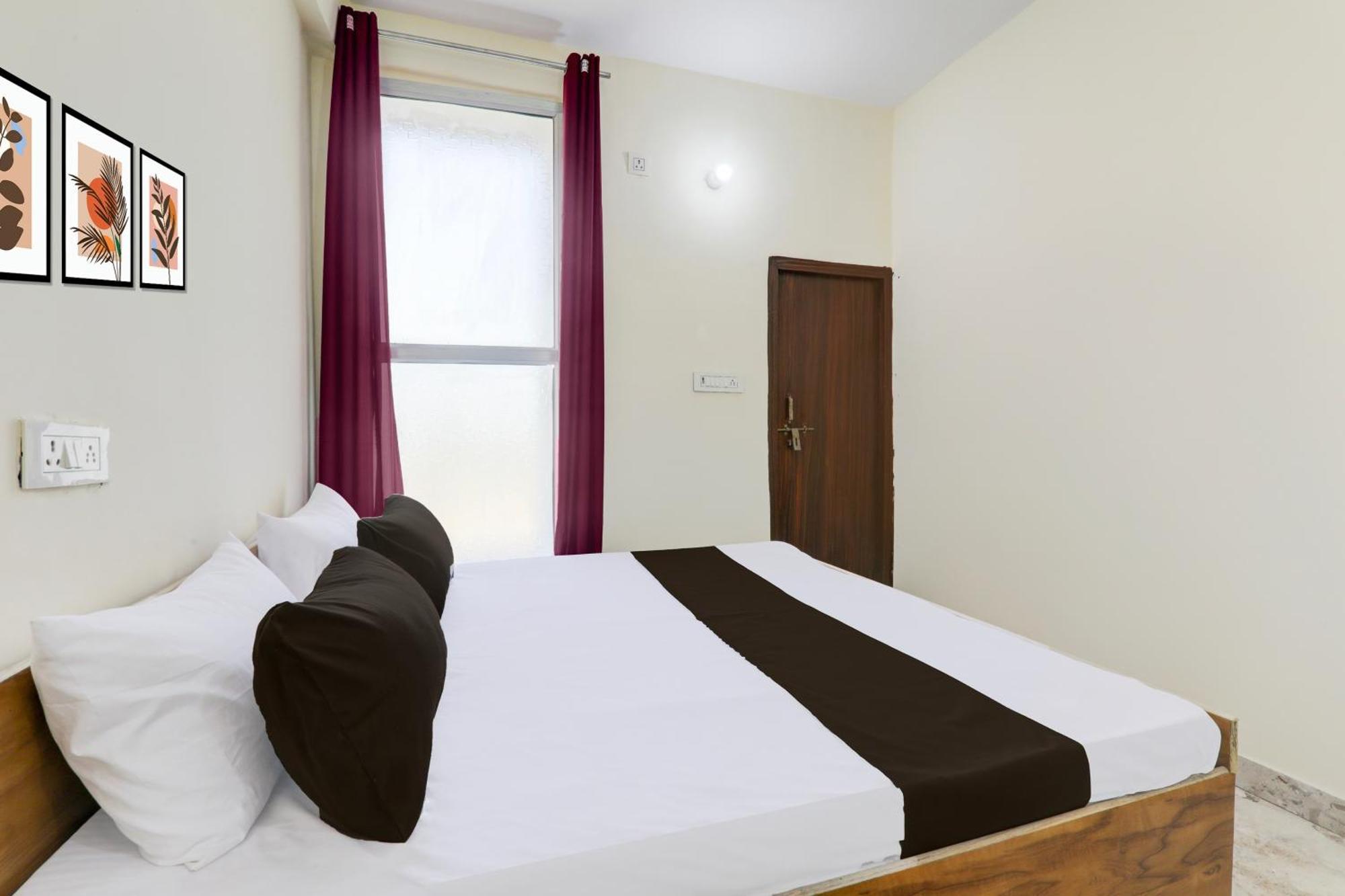 Hotel O Rn Chinhat Bagian luar foto